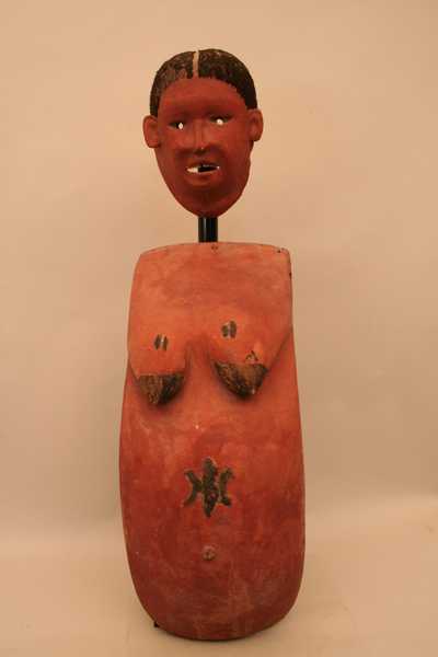 Makonde, d`afrique : Tansanie-Mosambique, statuette Makonde, masque ancien africain Makonde, art du Tansanie-Mosambique - Art Africain, statue africaine, Masque africain, l`Afrique au travers de ses masques africains et de ces statuettes africaines. Masque africain en belgique, masque africain originaux. . Statue africaine de la tribu des Makonde, provenant du Tansanie-Mosambique, 1172/4387.Très rare masque complet avec la tête et le ventre,masque représentant l