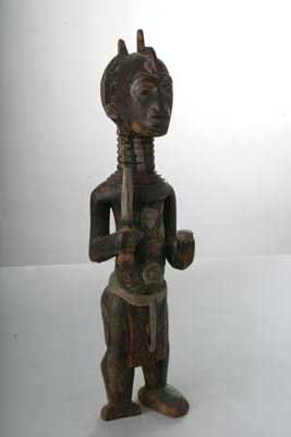 Luluwa.(statue), d`afrique : Rép. dém. Congo (Zaire), statuette Luluwa.(statue), masque ancien africain Luluwa.(statue), art du Rép. dém. Congo (Zaire) - Art Africain, collection privées Belgique. Statue africaine de la tribu des Luluwa.(statue), provenant du Rép. dém. Congo (Zaire), 519/122Statue masculine d