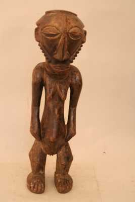 Bembe.(statue), d`afrique : Rép.démoncratique du Congo., statuette Bembe.(statue), masque ancien africain Bembe.(statue), art du Rép.démoncratique du Congo. - Art Africain, collection privées Belgique. Statue africaine de la tribu des Bembe.(statue), provenant du Rép.démoncratique du Congo., 1350/5330.Vieille statue d