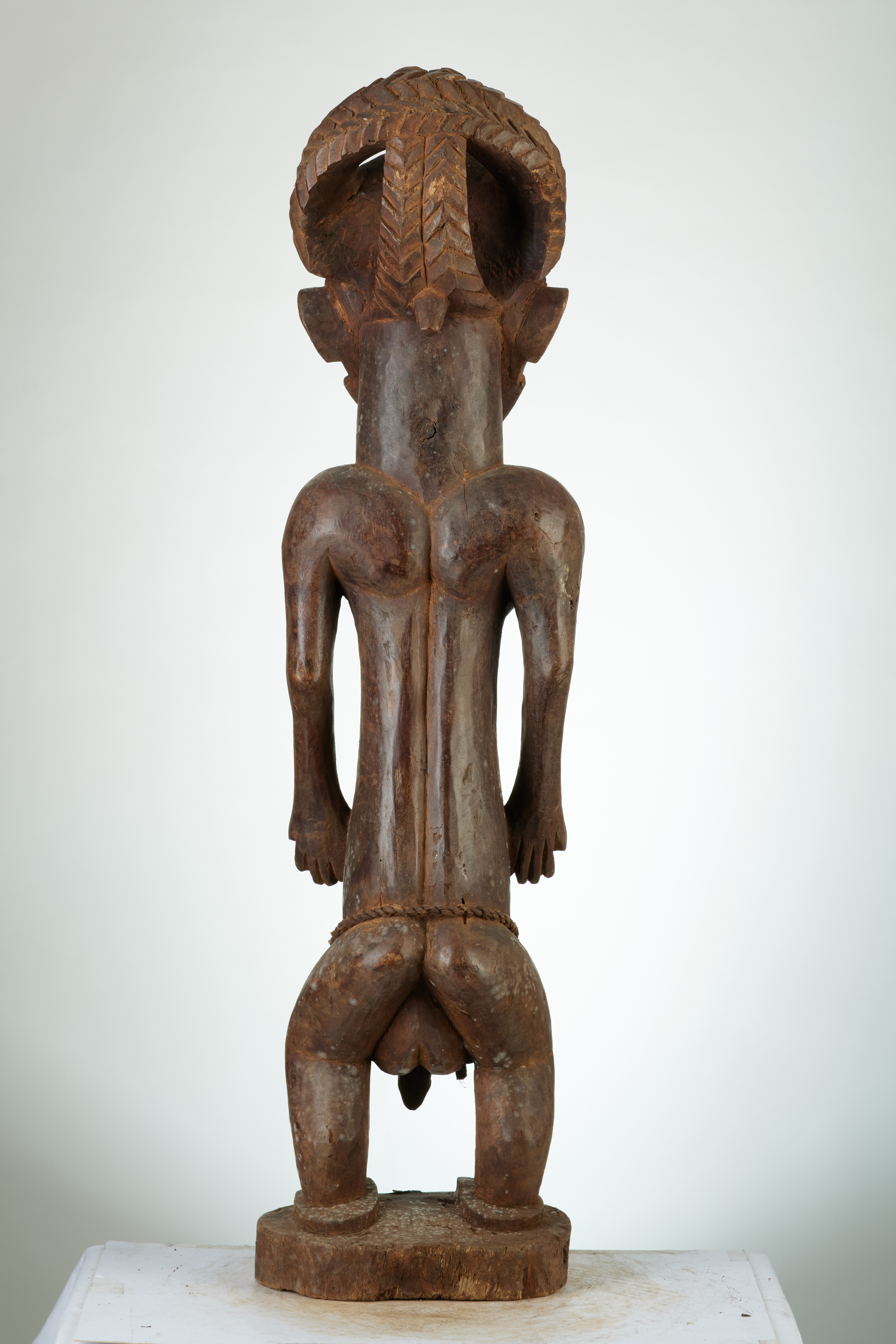 HEMBA (statue ), d`afrique : Rép.démoncratique du Congo., statuette HEMBA (statue ), masque ancien africain HEMBA (statue ), art du Rép.démoncratique du Congo. - Art Africain, collection privées Belgique. Statue africaine de la tribu des HEMBA (statue ), provenant du Rép.démoncratique du Congo., 1486/1289.Belle et grande statue Hemba H.95cm.village Lwika Katanga. Homme ancêtre debout les deux paumes de la main tourné vers l