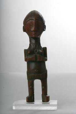 Mangbetu (statue), d`afrique : Rép.démoncratique du Congo., statuette Mangbetu (statue), masque ancien africain Mangbetu (statue), art du Rép.démoncratique du Congo. - Art Africain, collection privées Belgique. Statue africaine de la tribu des Mangbetu (statue), provenant du Rép.démoncratique du Congo., 151/98.Très ancienne et belle statue Mangbetu;h.26cm.Statuette d