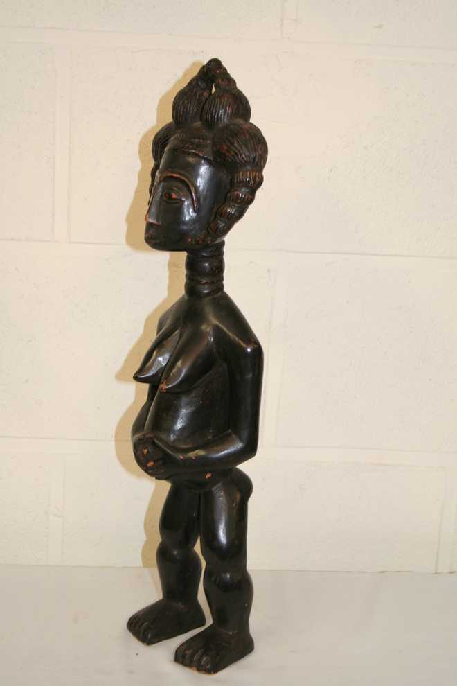Ashanti (statue), d`afrique : Ghana, statuette Ashanti (statue), masque ancien africain Ashanti (statue), art du Ghana - Art Africain, collection privées Belgique. Statue africaine de la tribu des Ashanti (statue), provenant du Ghana,  1620: statuette d