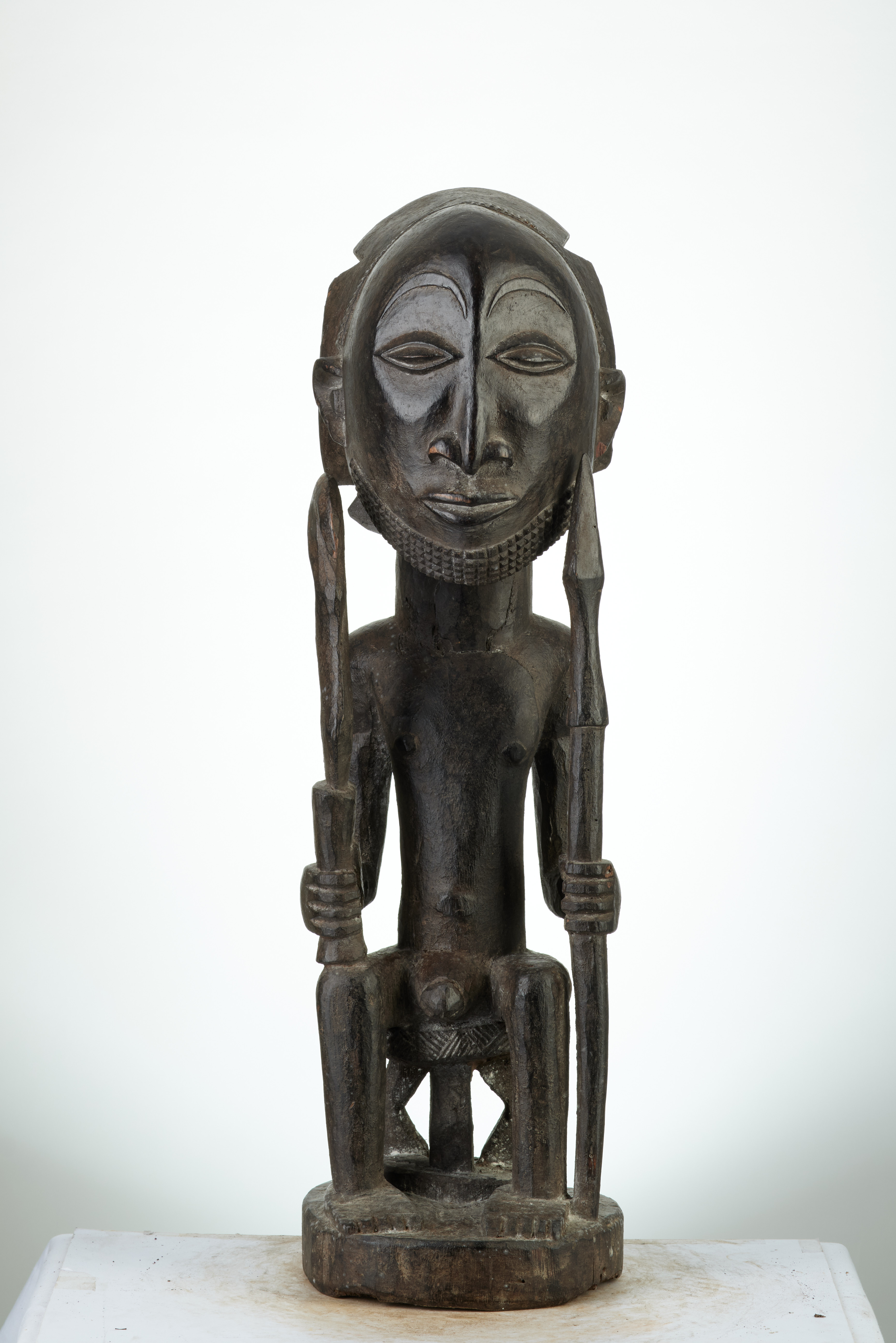 HEMBA(statue chef assis), d`afrique : rep.dem.Congo, statuette HEMBA(statue chef assis), masque ancien africain HEMBA(statue chef assis), art du rep.dem.Congo - Art Africain, collection privées Belgique. Statue africaine de la tribu des HEMBA(statue chef assis), provenant du rep.dem.Congo, 1887:Statue d