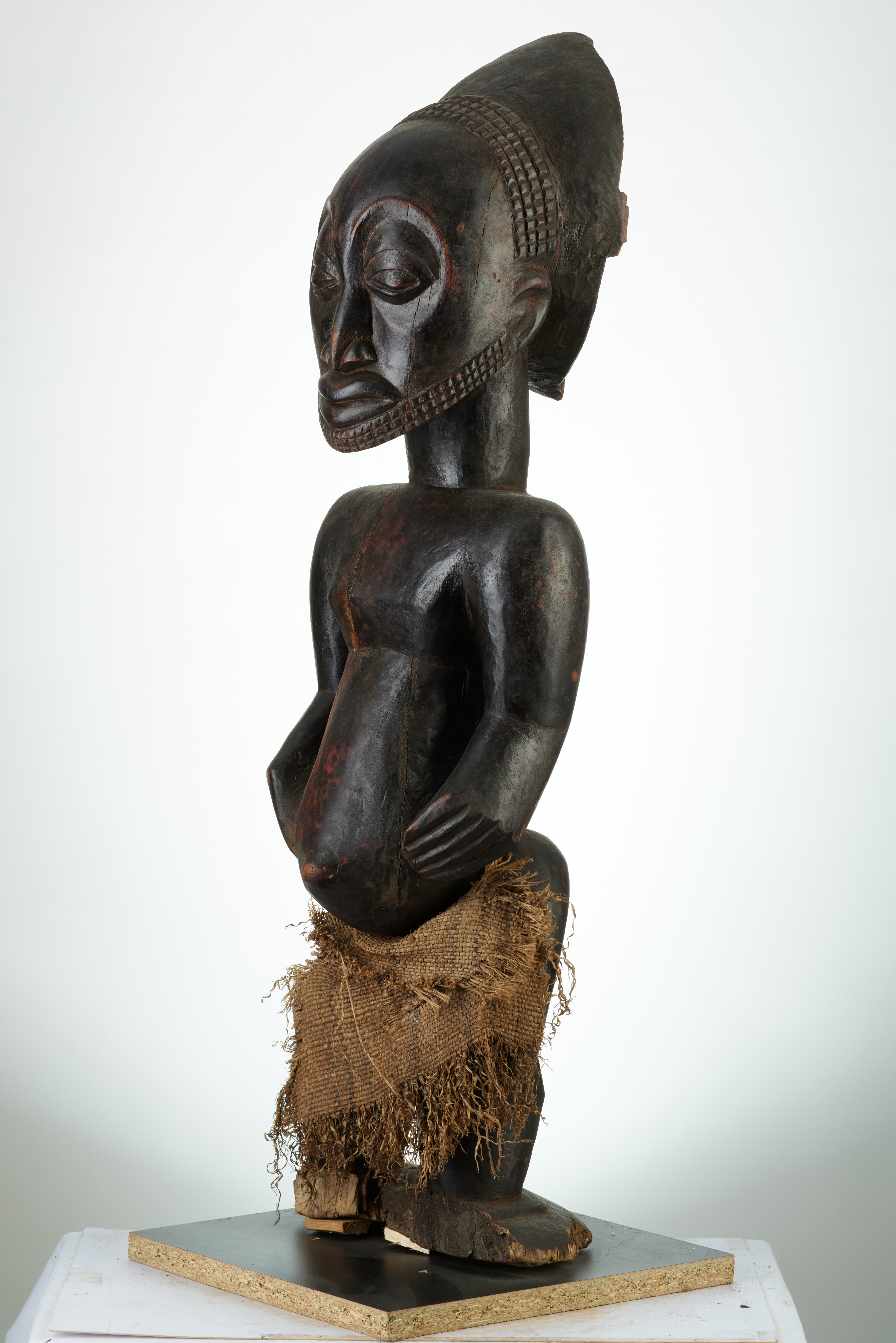 HEMBA (statue ), d`afrique : rep.dem.Congo, statuette HEMBA (statue ), masque ancien africain HEMBA (statue ), art du rep.dem.Congo - Art Africain, collection privées Belgique. Statue africaine de la tribu des HEMBA (statue ), provenant du rep.dem.Congo, 1888:Statue d