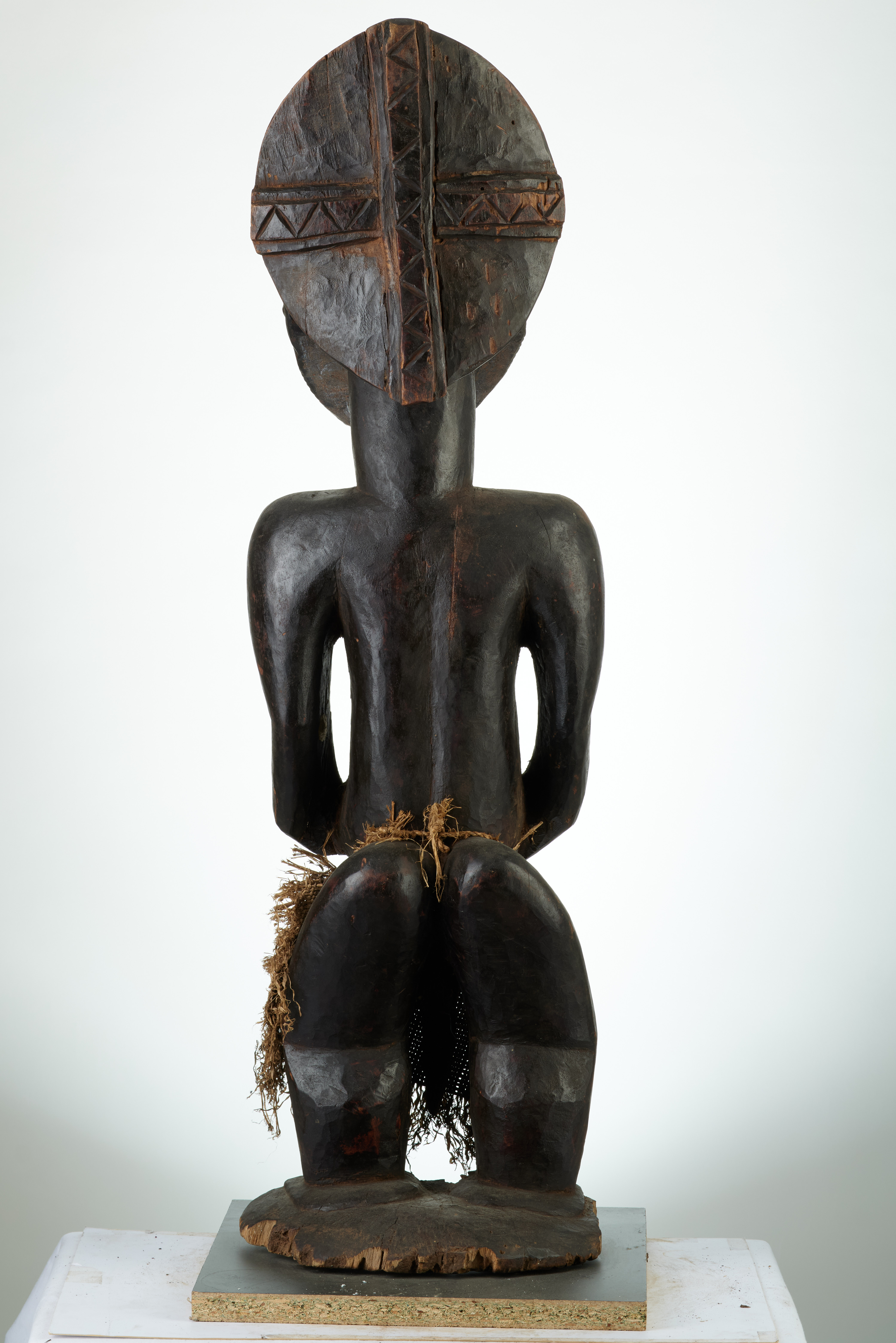 HEMBA (statue ), d`afrique : rep.dem.Congo, statuette HEMBA (statue ), masque ancien africain HEMBA (statue ), art du rep.dem.Congo - Art Africain, collection privées Belgique. Statue africaine de la tribu des HEMBA (statue ), provenant du rep.dem.Congo, 1888:Statue d