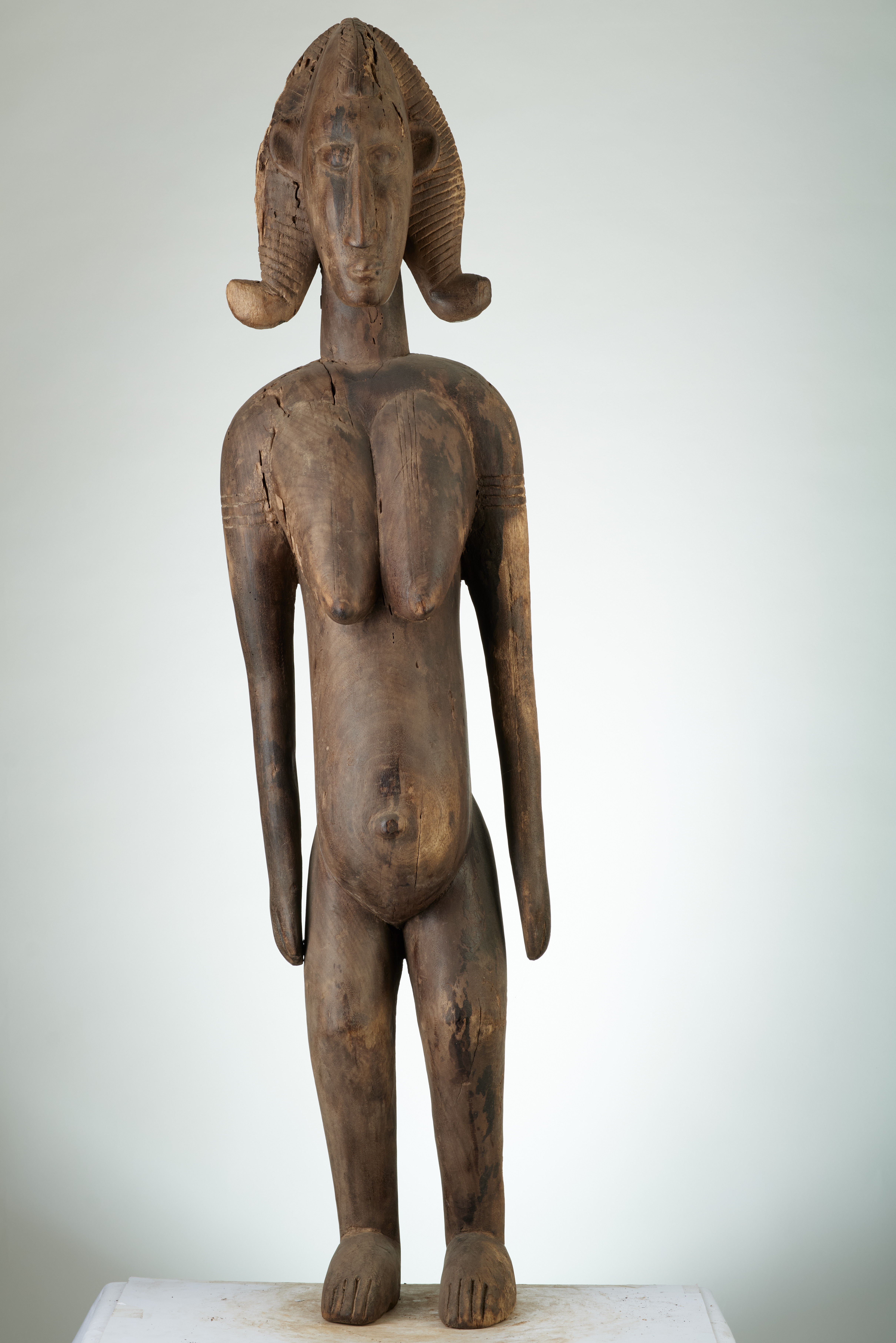 Bambara. (statue), d`afrique : Mali., statuette Bambara. (statue), masque ancien africain Bambara. (statue), art du Mali. - Art Africain, collection privées Belgique. Statue africaine de la tribu des Bambara. (statue), provenant du Mali., 190/721.Statue féminine debout H.106cm. appelée guandoudou reine des bambara.Statue d