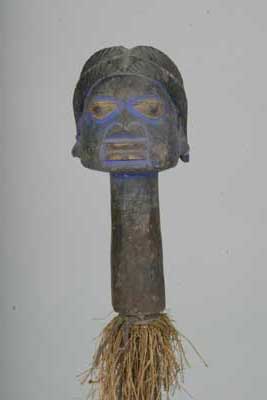 Youruba (baton), d`afrique : nigéria, statuette Youruba (baton), masque ancien africain Youruba (baton), art du nigéria - Art Africain, collection privées Belgique. Statue africaine de la tribu des Youruba (baton), provenant du nigéria, 232/742.Youruba: baton de messager.Servait comme passeport pour attester qu