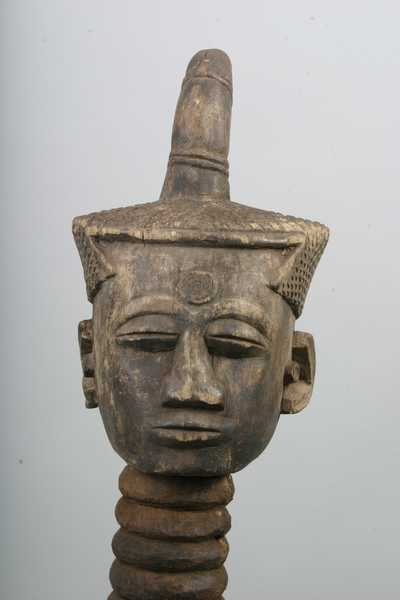 Ndengese(statue), d`afrique : Rép.démoncratique du Congo., statuette Ndengese(statue), masque ancien africain Ndengese(statue), art du Rép.démoncratique du Congo. - Art Africain, collection privées Belgique. Statue africaine de la tribu des Ndengese(statue), provenant du Rép.démoncratique du Congo., 27/183.Très ancienne statue représentant un roi NDengese nommé 