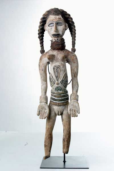 igbo (statue ), d`afrique : Nigéria., statuette igbo (statue ), masque ancien africain igbo (statue ), art du Nigéria. - Art Africain, collection privées Belgique. Statue africaine de la tribu des igbo (statue ), provenant du Nigéria., 316/64 Très ancienne et magnifique statue Igbo du 19eme sc.;h.57cm.Elle doit représenter la déesse de la terre et de la fertilité ALE, qu