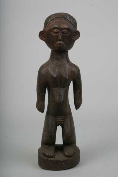 Tchokwe (statue), d`afrique : Rép. dom. Congo (Zaire), statuette Tchokwe (statue), masque ancien africain Tchokwe (statue), art du Rép. dom. Congo (Zaire) - Art Africain, collection privées Belgique. Statue africaine de la tribu des Tchokwe (statue), provenant du Rép. dom. Congo (Zaire), 515/365.Statue d