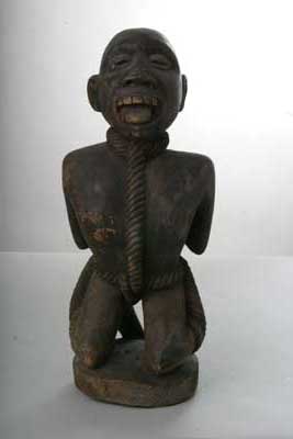 Congo (statue), d`afrique : Rép.démoncratique du Congo., statuette Congo (statue), masque ancien africain Congo (statue), art du Rép.démoncratique du Congo. - Art Africain, collection privées Belgique. Statue africaine de la tribu des Congo (statue), provenant du Rép.démoncratique du Congo., 583/126.Statue de condamné à mort. astucieusement faite. h.52cm.Il est impossible au condamné d