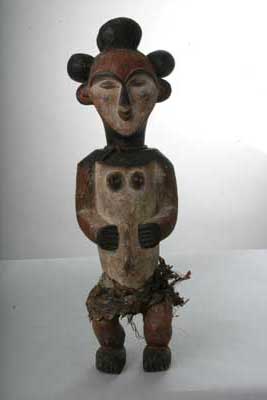 Tikar (statue), d`afrique : cameroun, statuette Tikar (statue), masque ancien africain Tikar (statue), art du cameroun - Art Africain, collection privées Belgique. Statue africaine de la tribu des Tikar (statue), provenant du cameroun, 599/128.Statuette fétiche Tikar h6Ocm., représentant une femme .Elle est utilisée par le sorcier durant les rites de guérison ou afin d
