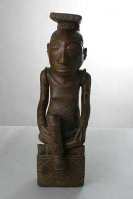 Kuba ( 616), d`afrique : république dém. du Congo., statuette Kuba ( 616), masque ancien africain Kuba ( 616), art du république dém. du Congo. - Art Africain, collection privées Belgique. Statue africaine de la tribu des Kuba ( 616), provenant du république dém. du Congo., 616/79-8O.Statue royale bushoong appelée Ndop,faite à l