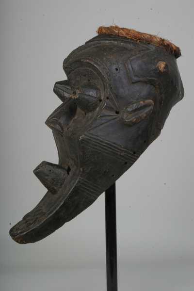 Kuba (Kete)(masque), d`afrique : Rép. dém. Congo (Zaire), statuette Kuba (Kete)(masque), masque ancien africain Kuba (Kete)(masque), art du Rép. dém. Congo (Zaire) - Art Africain, collection privées Belgique. Statue africaine de la tribu des Kuba (Kete)(masque), provenant du Rép. dém. Congo (Zaire), 673/113.Masque funéraire Kete kuba