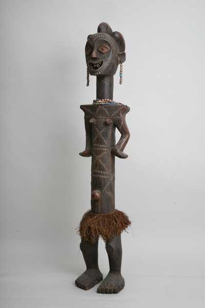 Ngata(statue), d`afrique : Rép.démoncratique du Congo., statuette Ngata(statue), masque ancien africain Ngata(statue), art du Rép.démoncratique du Congo. - Art Africain, collection privées Belgique. Statue africaine de la tribu des Ngata(statue), provenant du Rép.démoncratique du Congo., 973. Ngata(wangata)et Ntomba,tribus installées dans la région de l